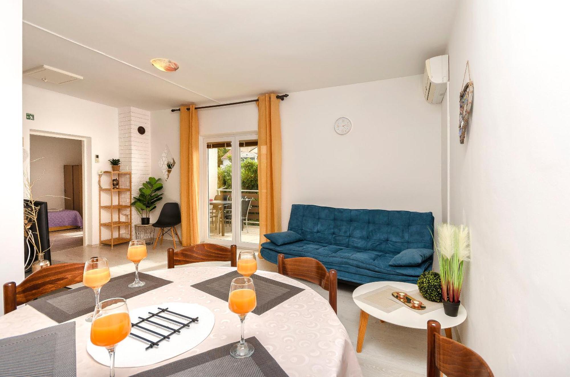 Apartments Sanja Tribalj Eksteriør bilde