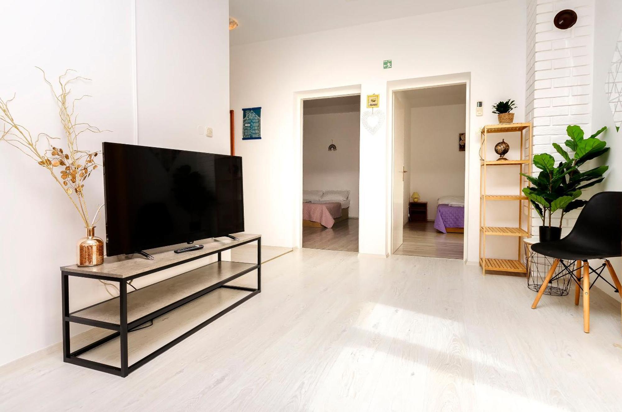 Apartments Sanja Tribalj Eksteriør bilde